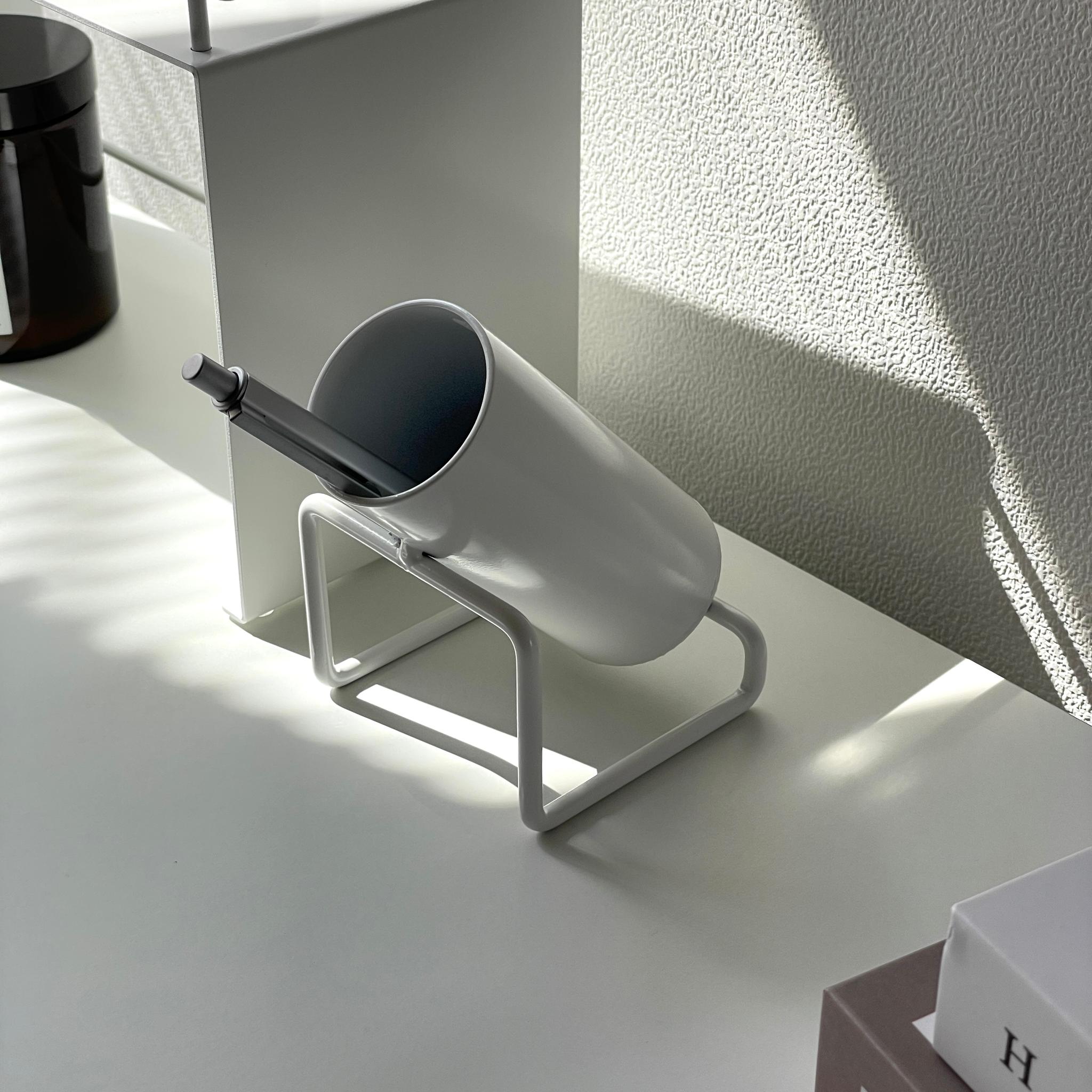 pen stand v2 color:white1枚目の画像